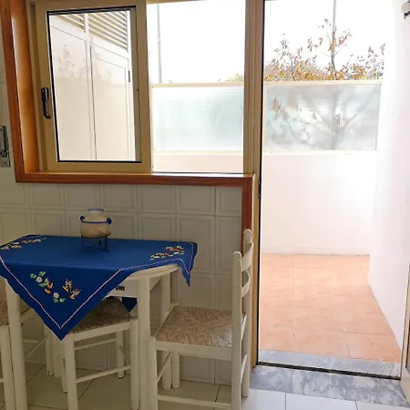 Cozy With Parking Appartamento Oporto